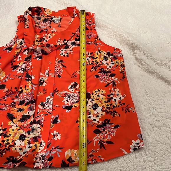 a new day sleeveless button down blouse
Size: Large
Color: Orange/Red - Picture 13 of 16